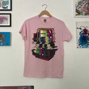 Sold ❤️ Glitch Y2K baby pink vapor wave computer art tee sz M